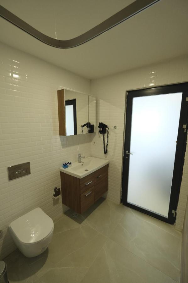 Tut Hotel Antalya Exterior photo